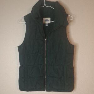 Old Navy Green Quilted Vest size small